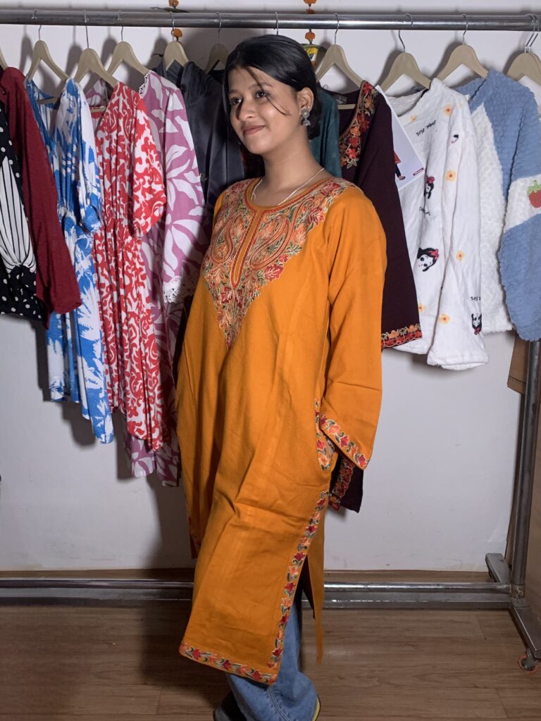 ORANGE KASHMIRI PHERAN IN PURE PASHMINA